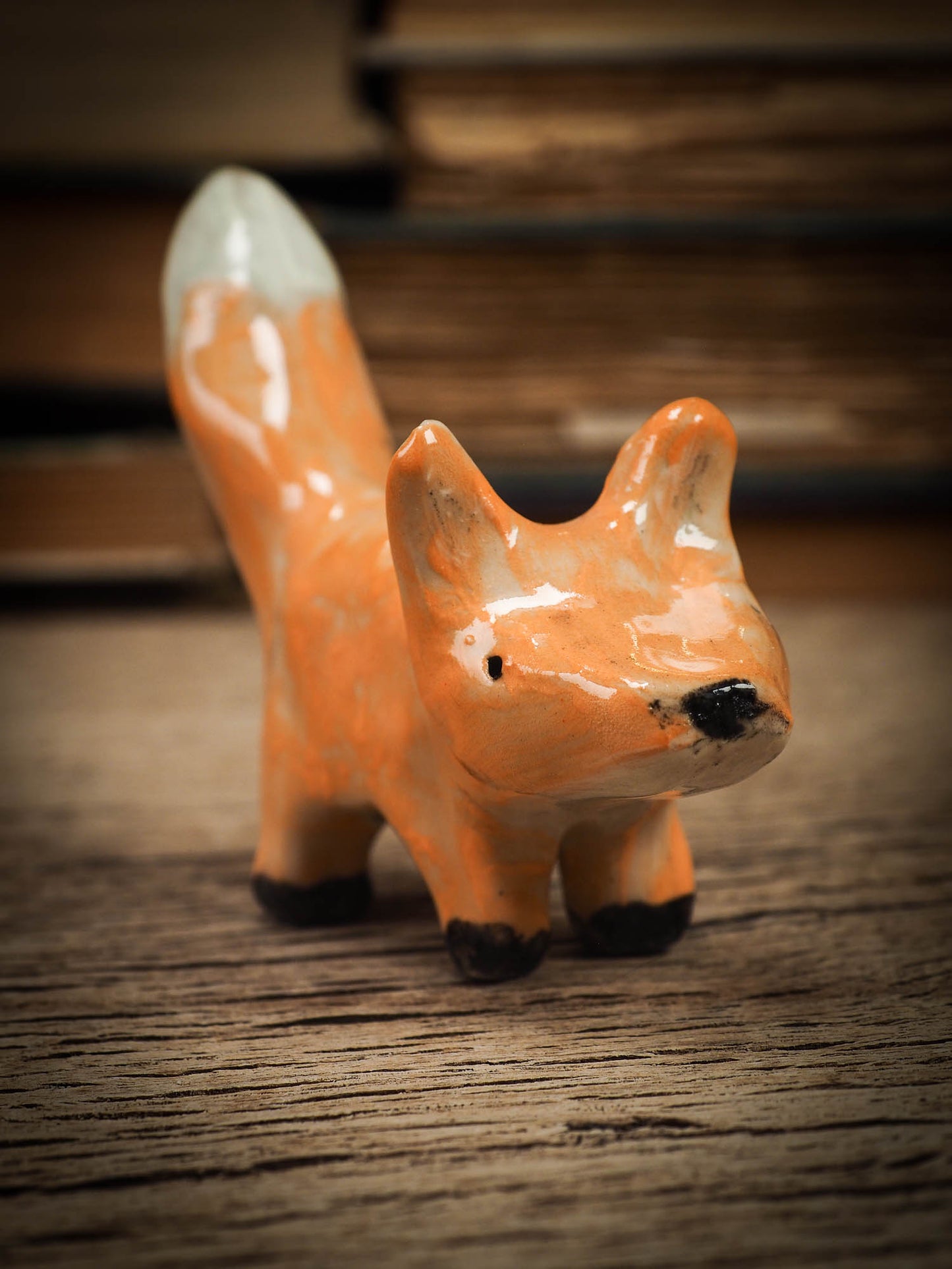 RED FOX #18 - ARTISTS BRUSH AND PENCIL HOLDER