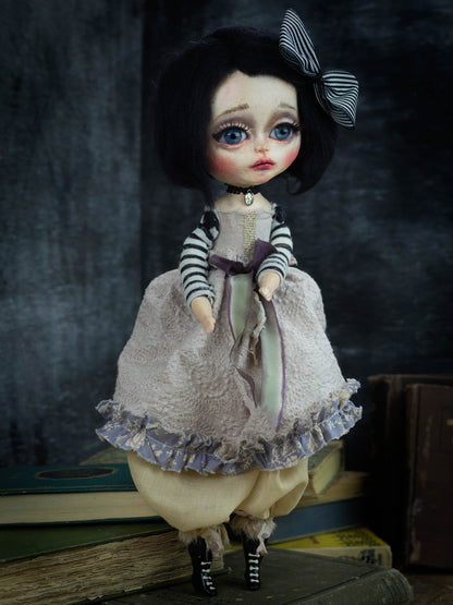 The Art Dolls Danita makes are one of a kind pieces of art. Sculpted and handmade, then hand painted with Danita's secret doll making techniques.