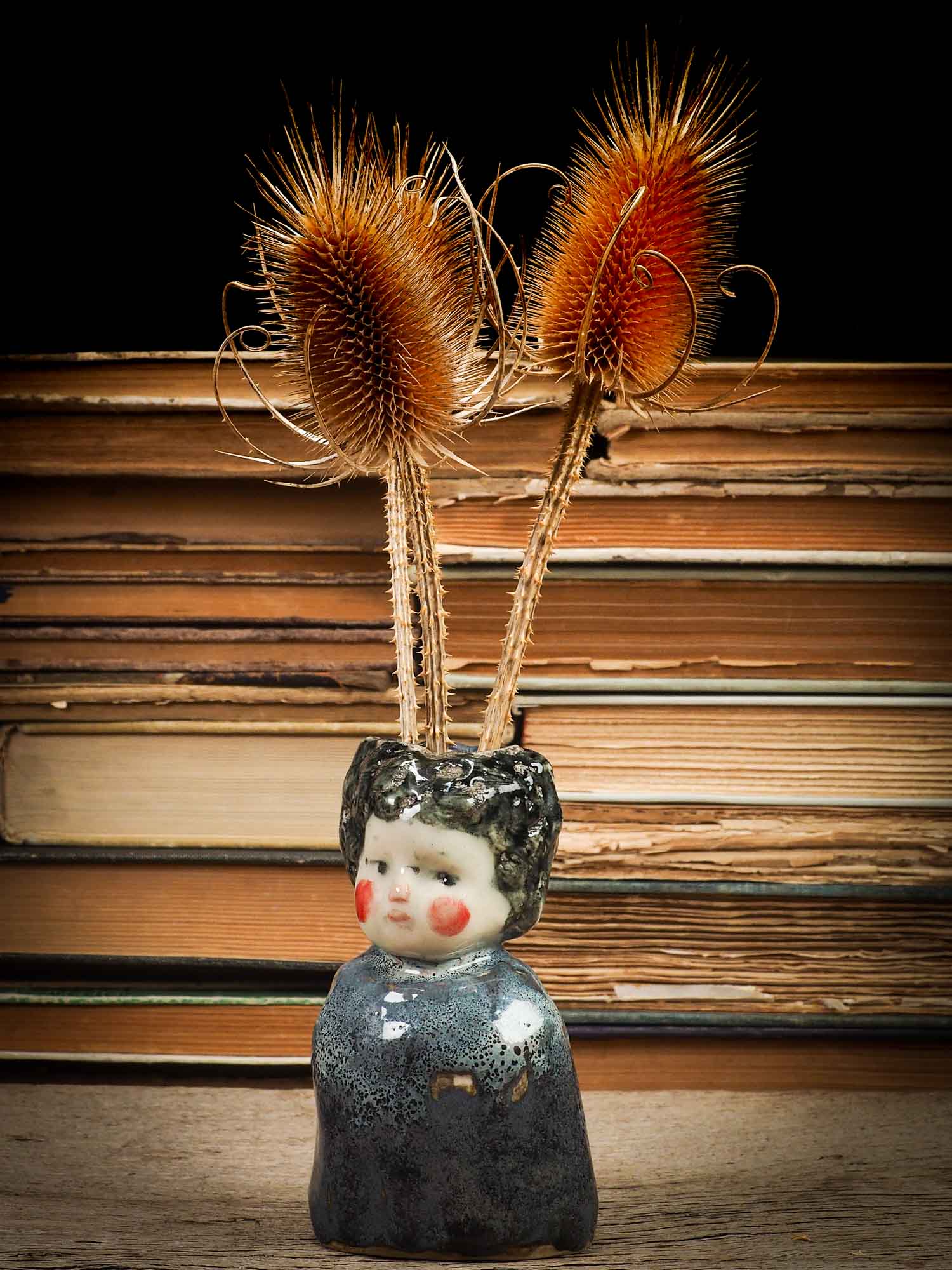 Original handmade ceramic artist brush and pencil holder by Idania Salcido, Danita Art. A unique ceramic artwork designed and hand built Idania Salcido. A beautiful handmade touch to any artist's studio with handmade glazed ceramic good for watercolors acrylics inks and oil paints. Clean with water or mineral spirits.