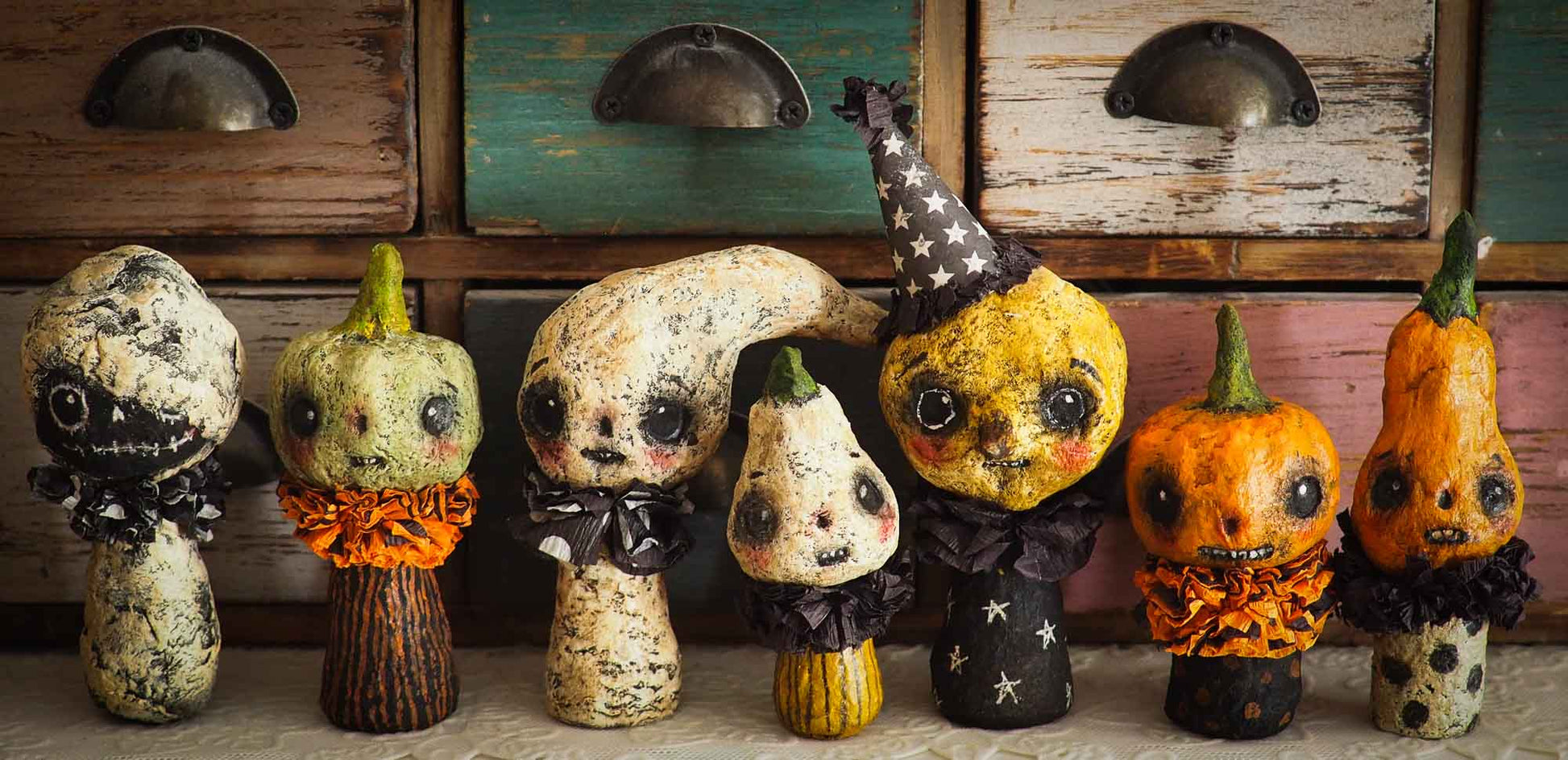 A collection of adorable Danita original kawaii kokeshi miniature dolls. Halloween art! Danita made ghosts, jack-o-lanterns, pumpkins, witches and more.