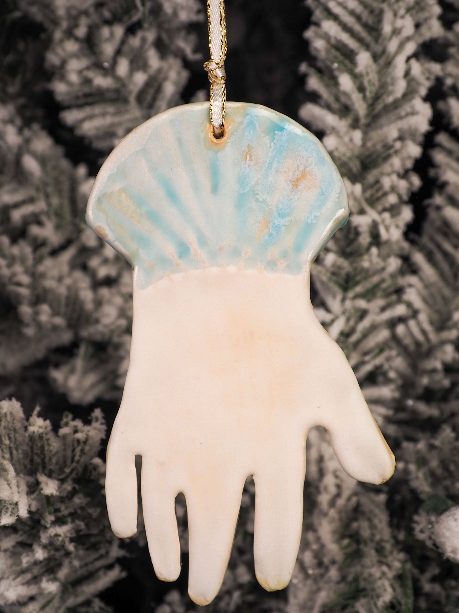 An original Christmas Holiday tree round glazed ceramic hanging ornament handmade by Idania Salcido, the artist behind Danita Art. Glazed carved sgraffito stoneware, hand painted and decorated, it is a beautiful victorian hand in vintage style with matte and glossy glass glaze, totally hand made.